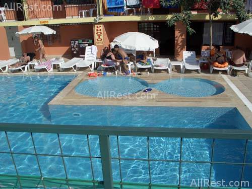 Malis Garden Hotel 6